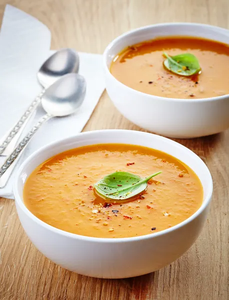 Two bowls of squash soup — Stock Image Two bowls of squash soup Stock Picture