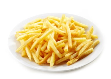Bir tabak patates kızartması.