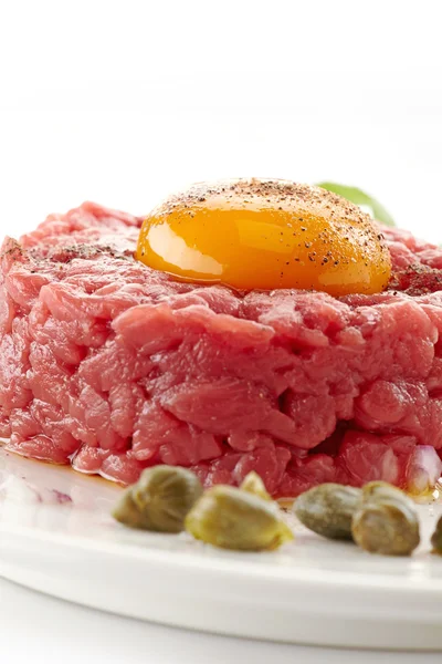 Frisches Rindfleisch-Tatar — Stockfoto