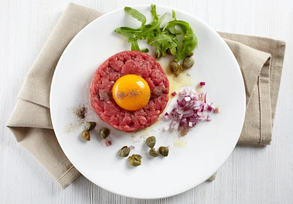 Tartare de carne fresca — Fotografia de Stock