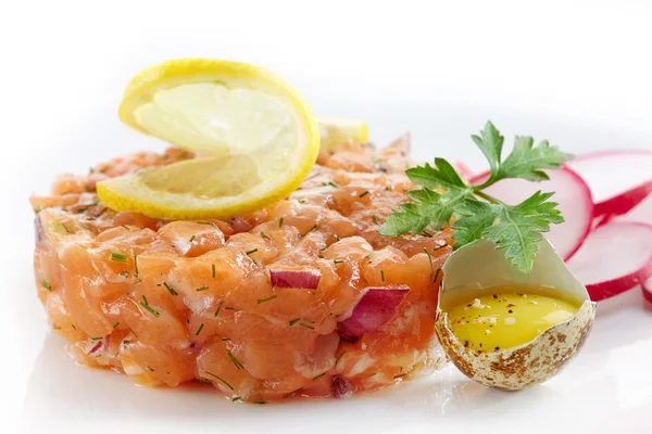 Fresh salmon tartare — Stock Photo, Image