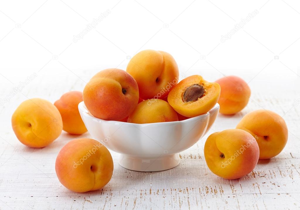 bowl of apricots