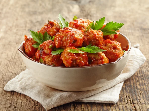 Meatballs with tomato sauce in a bowl — Stock Photo, Image