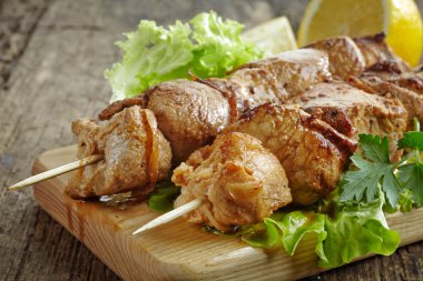 ızgara domuz eti kebap