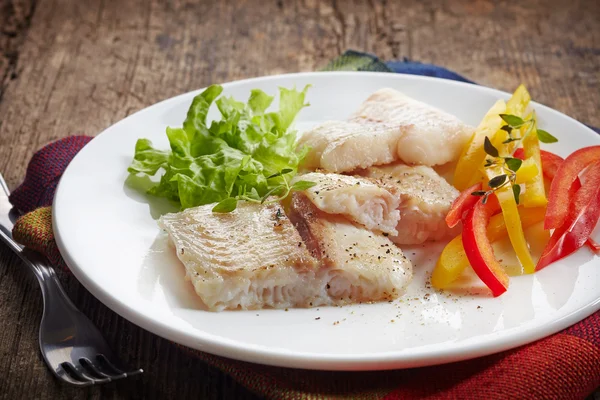 Stekt pangasius fisk filé bitar — Stockfoto