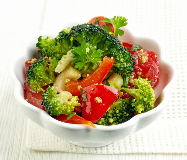 Tazón de ensalada de verduras — Foto de Stock