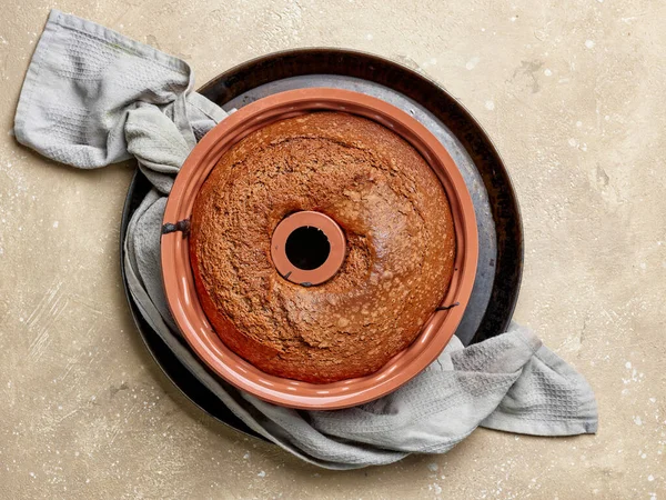 Свіжоспечений Шоколадний Торт Кухонному Столі Вид Зверху — стокове фото