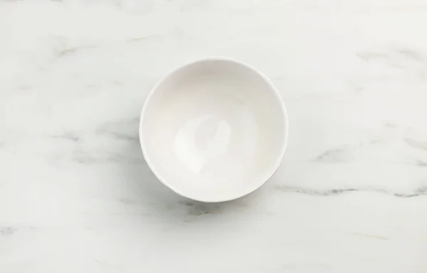 Empty White Bowl Marble Texture Kitchen Table Top View — Stock Photo, Image