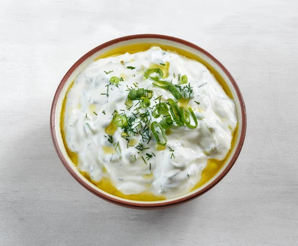 Bowl Sour Cream Greek Yogurt Tzatziki Sauce White Kitchen Table — ストック写真