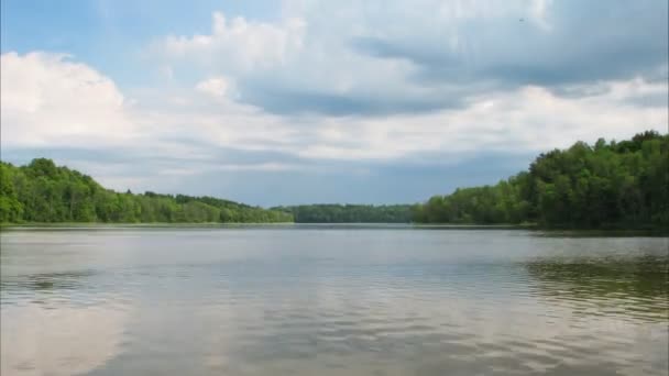 Clouds over the lake, timelapse — Stock Video