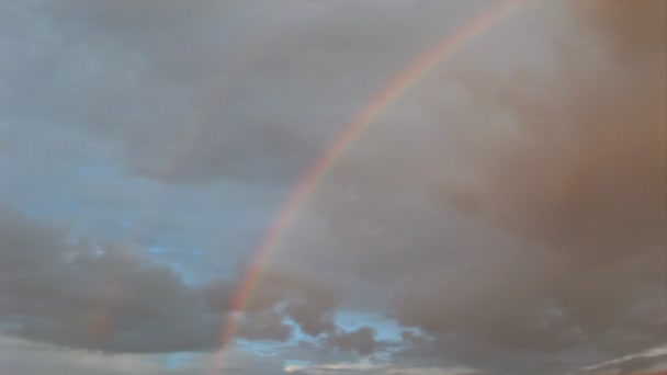 Arcobaleno nel cielo, timelapse — Video Stock