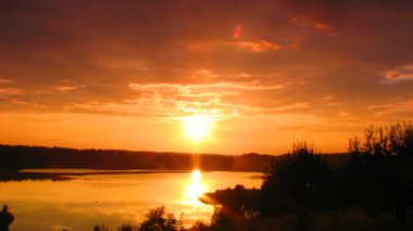 Sunset bulvarında göl, timelapse