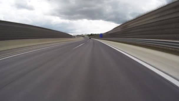 Autobahn austríaco, lapso de tempo — Vídeo de Stock