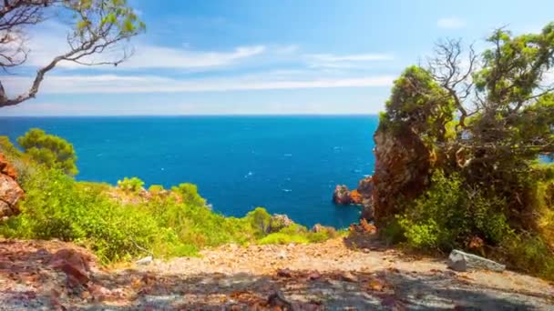 Mar Mediterráneo, lapso de tiempo con grúa — Vídeos de Stock