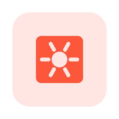 Parlaklık fonksiyon anahtarına sahip modern laptop