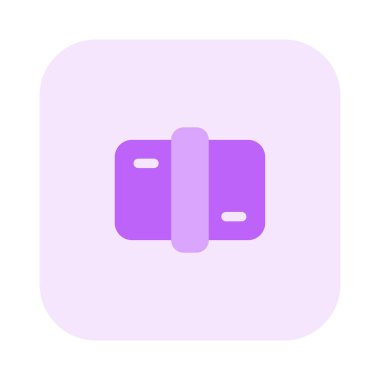 Nakit para destesi ve slipli.