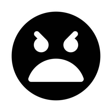 Öfkeli surat ifadesi ve kaşları çatık..