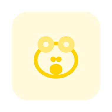 Ağzı açık kurbağa yüz ifadesi.