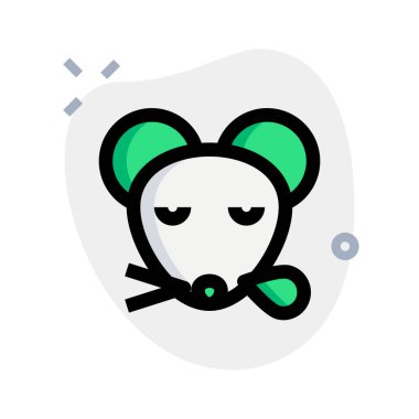 Fare burundan ter damlalarıyla horluyor.