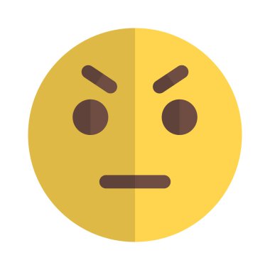 Kızgın suratlı ve kaşlarını kaldırmış bir ifade.