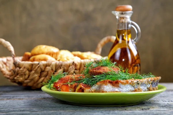 Still-life with fried fish and bread — Stock Photo, Image