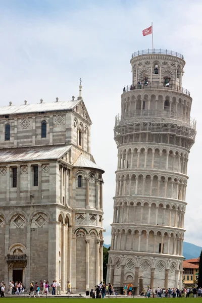 Torre inclinada de pisa — Fotografia de Stock