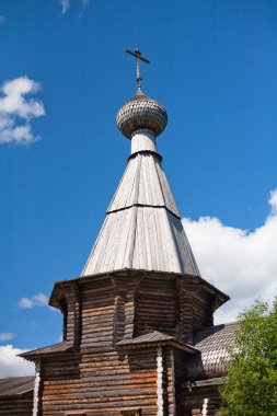 ahşap kilise