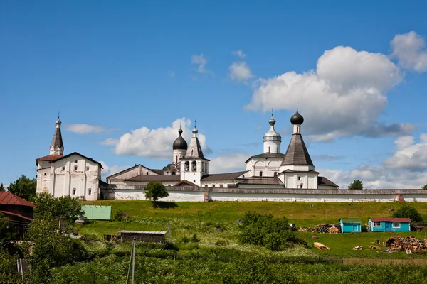 Белый монастырь — стоковое фото