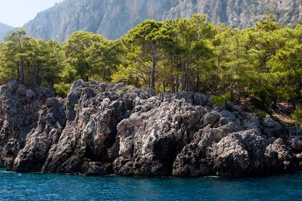 Montagna e mare — Foto Stock