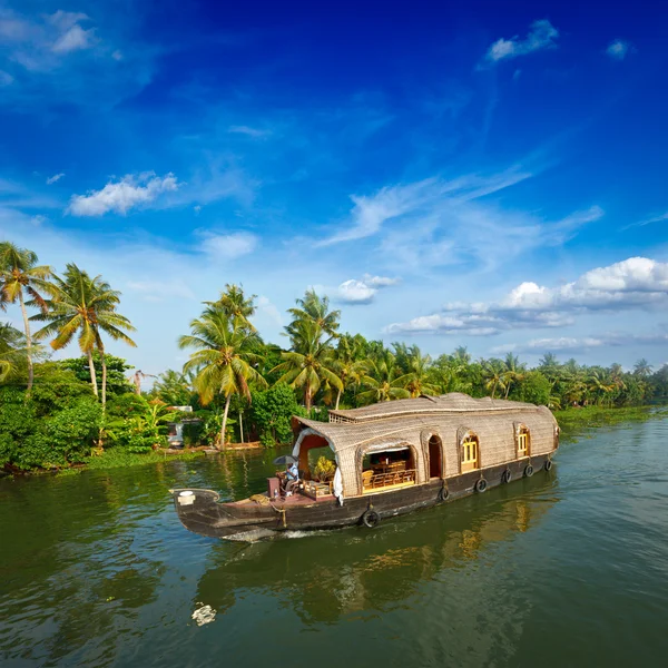 Houseboat on Kerala backwaters, India — Stock Photo, Image