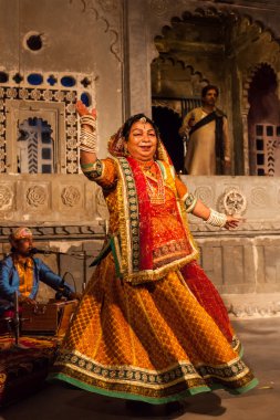 Hindistan, Rajasthan 'ın Bhavai dansı