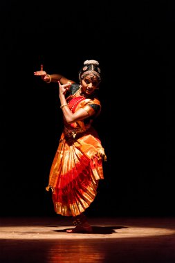 bharatanatyam - Klasik Hint dansı