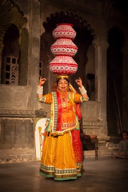 Hindistan, Rajasthan 'ın Bhavai dansı