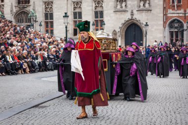 Kutsal kan Bruges (Brugge alayı yükseliş gününde)