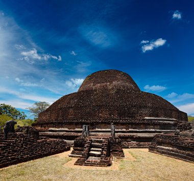 Antik Budist dagoba (Daina) pabula vihara. Sri lanka