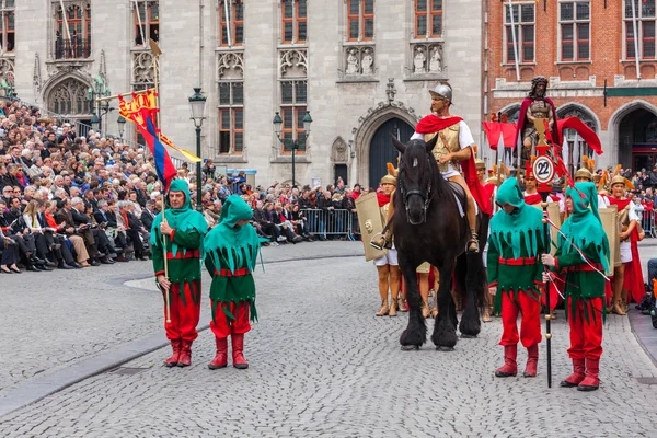 Det hellige blods prosess på oppstigningsdagen i Brugge (Brugge ) – stockfoto