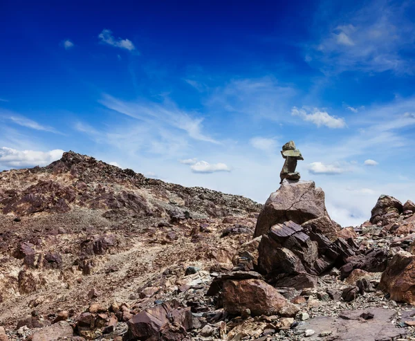 Pierres équilibrées zen pile — Photo