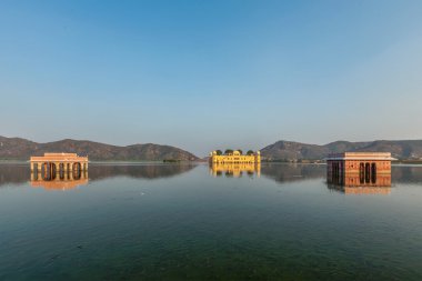 Jal mahal (su Sarayı). Hindistan