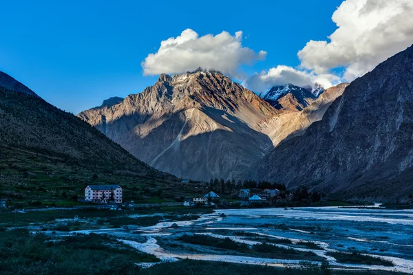 Údolí lahaul v Himalájích — Stock fotografie