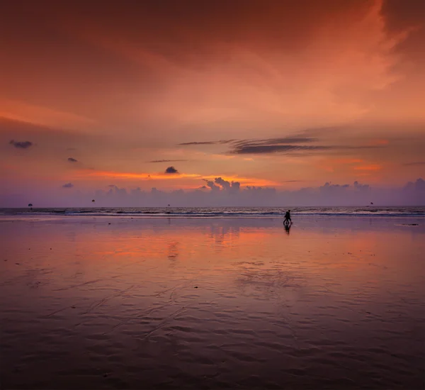 Romantisk solnedgång, goa, Indien — Stockfoto