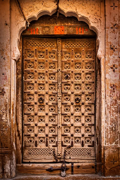 Trä gammal dörr vintage bakgrund — Stockfoto