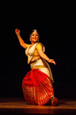 bharatanatyam - Klasik Hint dansı 