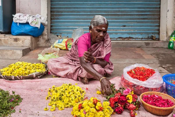 Mujer india no identificada — Foto de Stock