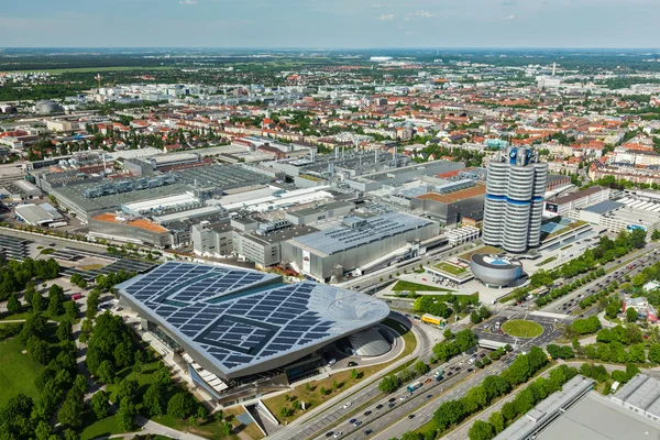 Vista aérea do Museu BMW e BWM Welt e Munique — Fotografia de Stock