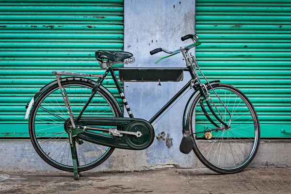 Bicicleta indiana velha — Fotografia de Stock