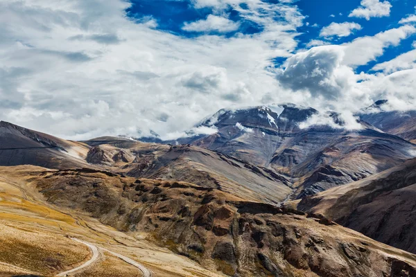 喜马拉雅山的风景印度拉达克 — 图库照片