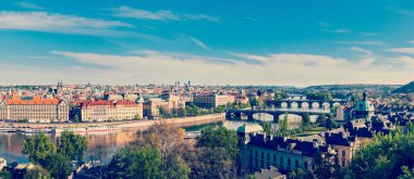 Prag bridges'ın panoramik manzarasını
