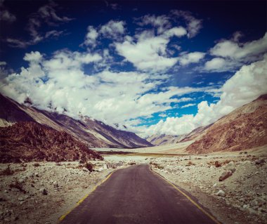 nubra Valley, Himalayalar yol