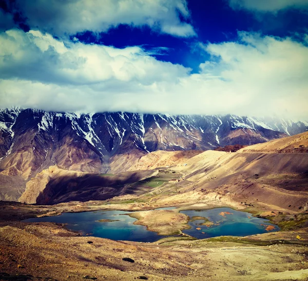 Himalaya dağ gölleri — Stok fotoğraf