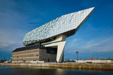 Antwerp liman yönetim merkezi, ünlü İranlı mimar Zaha Hadid, Antwerpen, Belçika